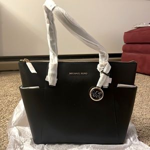 Michael Kors black tote NEVER used